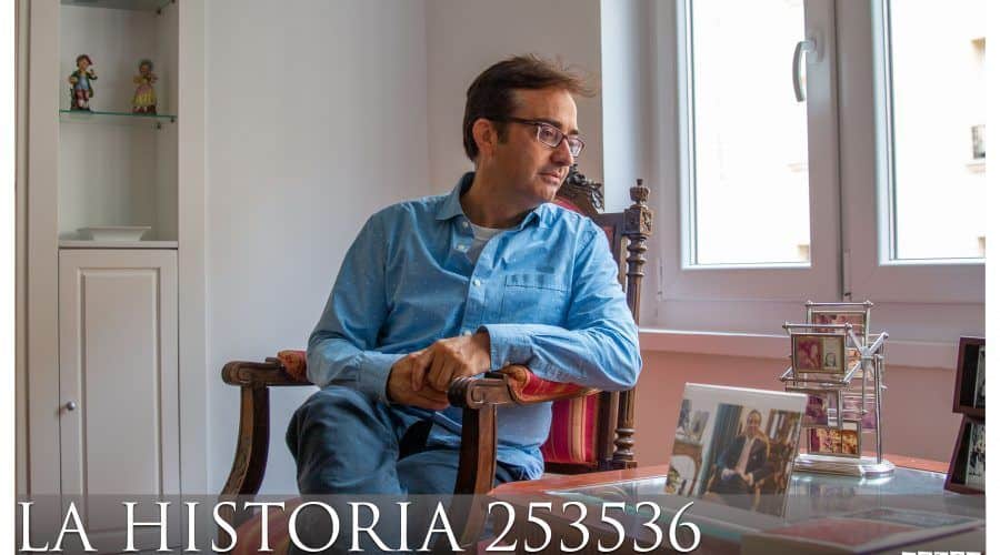 El actor José Luis Panero nos recibe en su hogar.