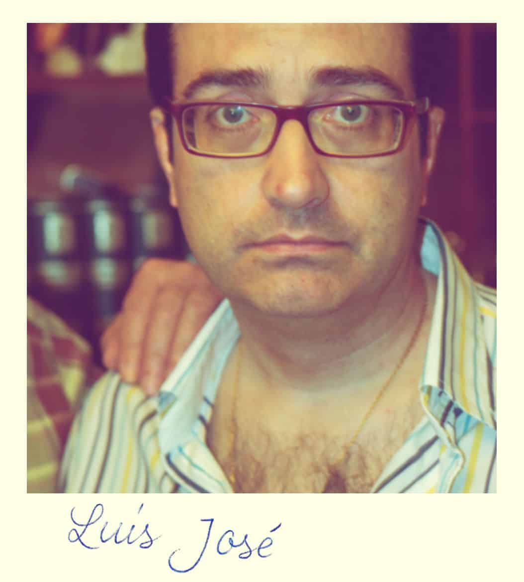 Luis José, estrenando camisa.